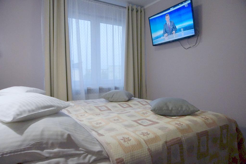 Hotel Unibus Bielsk Podlaski Ngoại thất bức ảnh