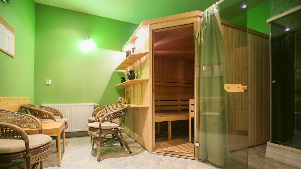 Hotel Unibus Bielsk Podlaski Ngoại thất bức ảnh