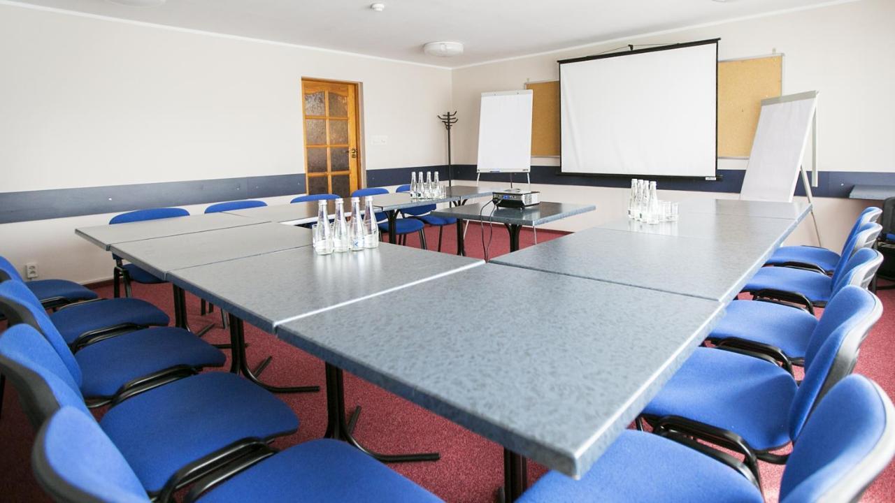 Hotel Unibus Bielsk Podlaski Ngoại thất bức ảnh
